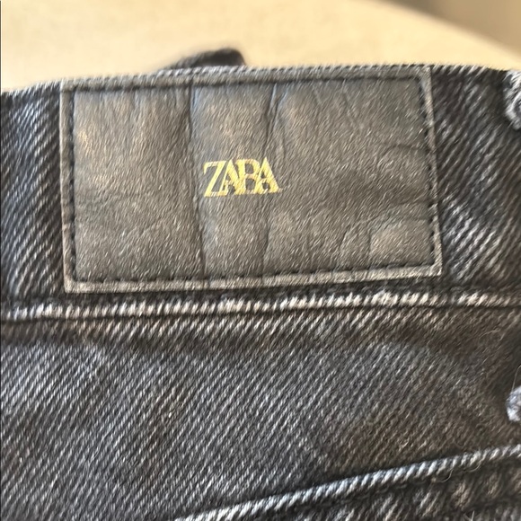 Zara Black Jean Shorts High-Waisted Vintage Style - Picture 3 of 4